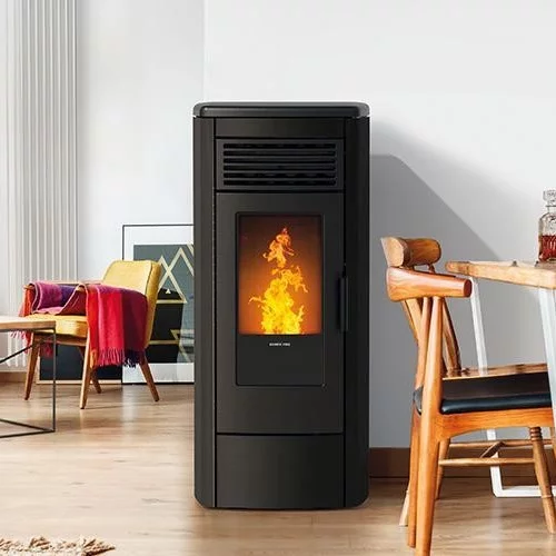 Un poêle à granulés permettant de chauffer vos radiateurs ou chauffage par le sol, NORDIC FIRE - HRV Viktor