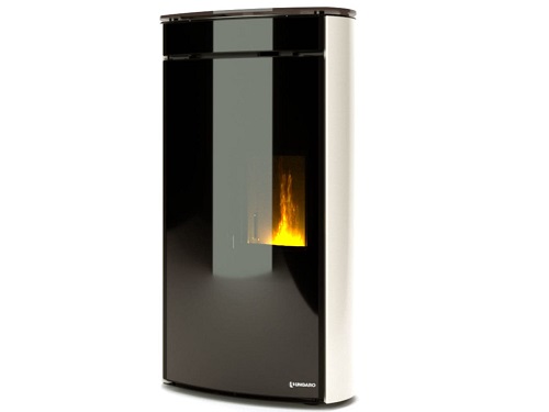 UNGARO - Fagiolo - Un poêle à pellet ventilé étanche design pour sublimer votre espace de vie