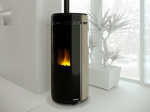 UNGARO - Tonda - Un poêle à pellet ventilé design pour sublimer votre intérieur